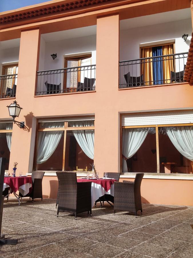 Hotel Fuertescusa Kültér fotó
