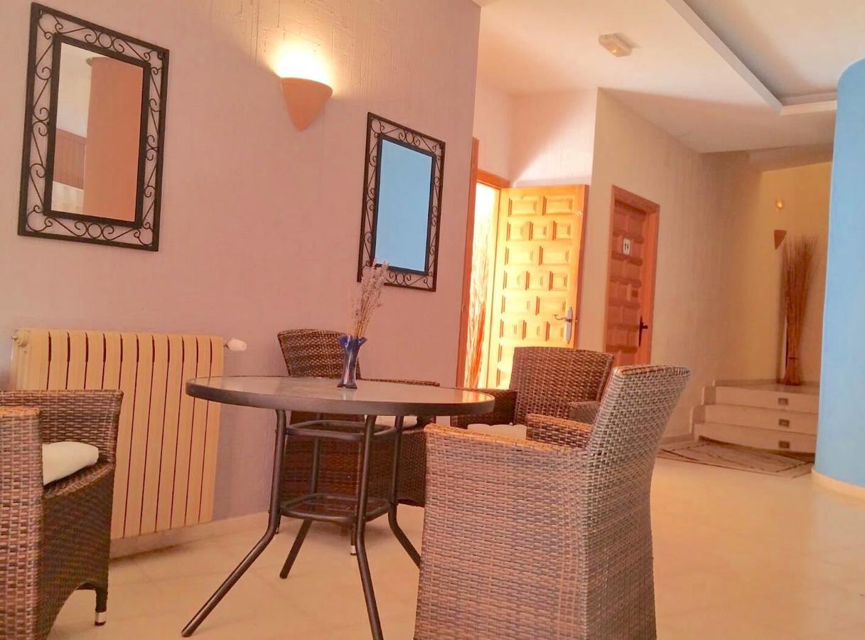 Hotel Fuertescusa Kültér fotó