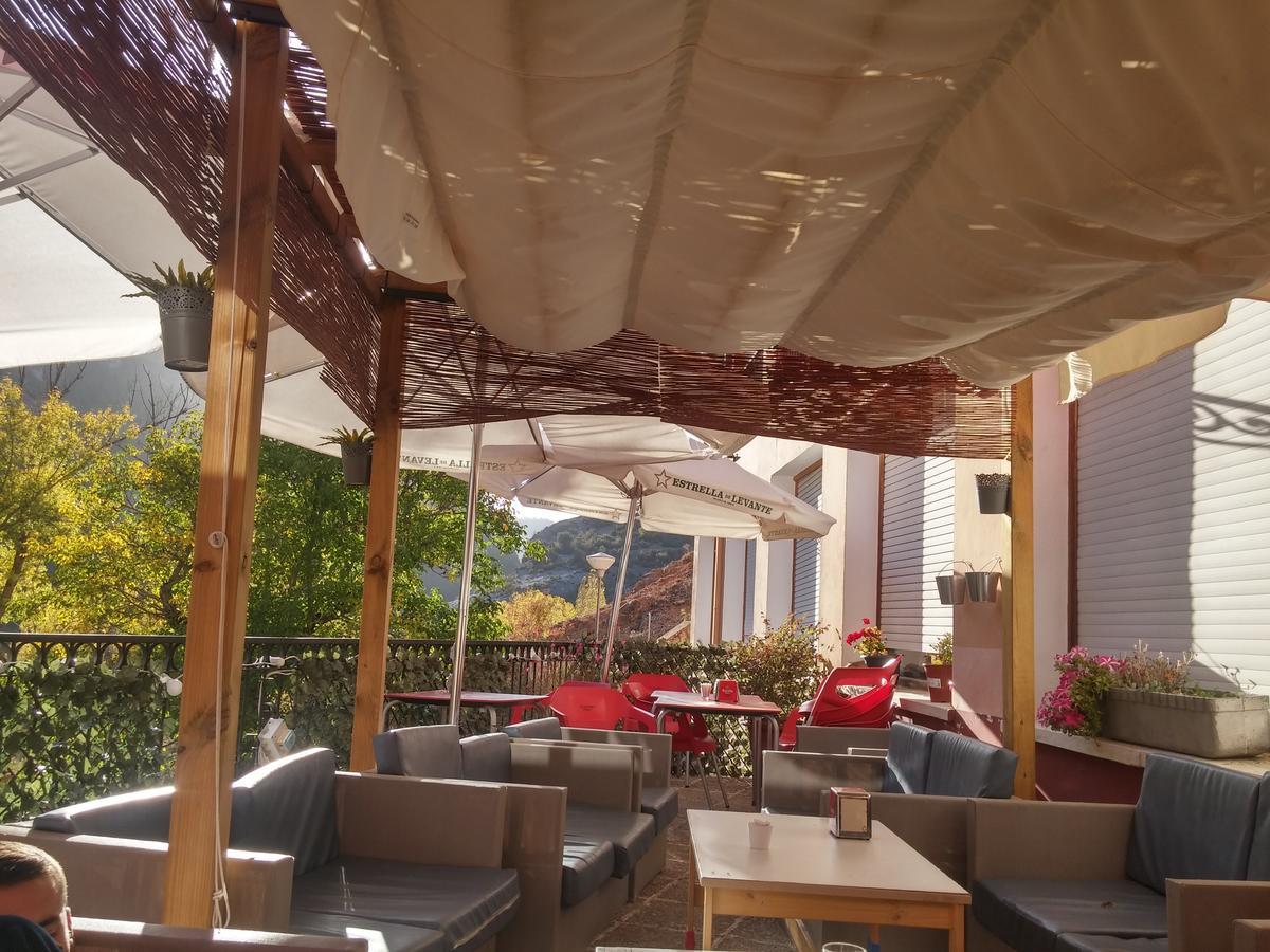 Hotel Fuertescusa Kültér fotó